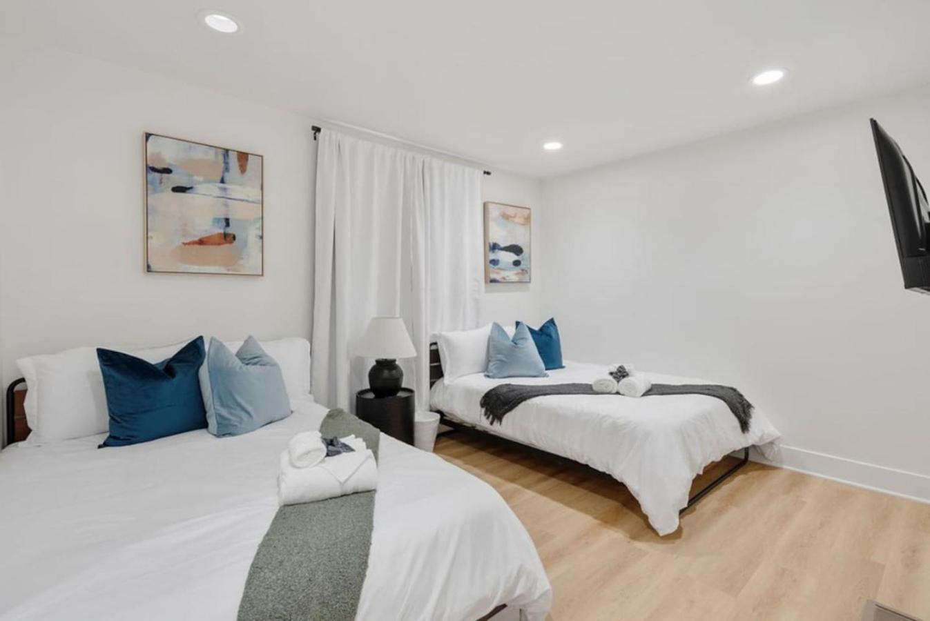 Сasa de vacaciones Modern Elegance- Big Group - Games - Sleeps 10