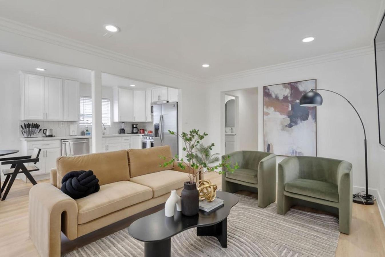 Modern Elegance- Big Group - Games - Sleeps 10 * Los Ángeles